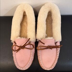 LL Bean Pink Suede Moccasins with Cream Lining
